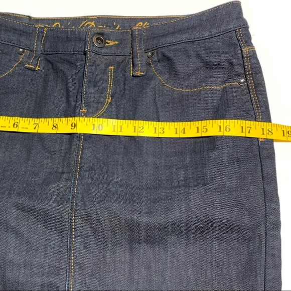 Esprit Dark Blue Washed Denim 94107 Skirt Size 6 - Picture 12 of 15